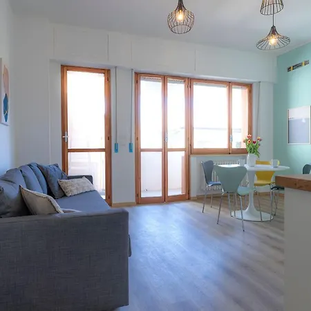 Edisea Seafront Loft Lägenhet